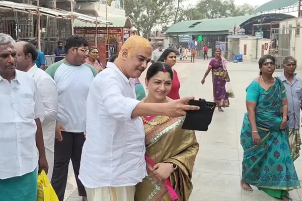 Khushboo husband used cell phone violation  Pazhani Murugan Temple ban