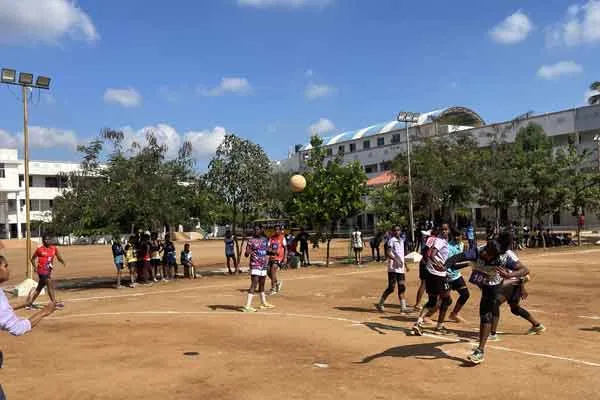 Players selected for tn team to participate national level handball tournament 