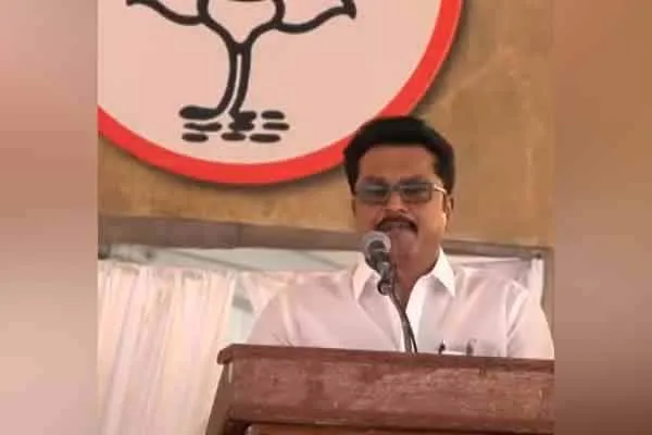 BJP leader is contesting against Radhika in Virudhunagar
