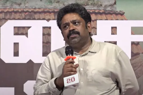 seenu ramasamy to stop interval in theatre