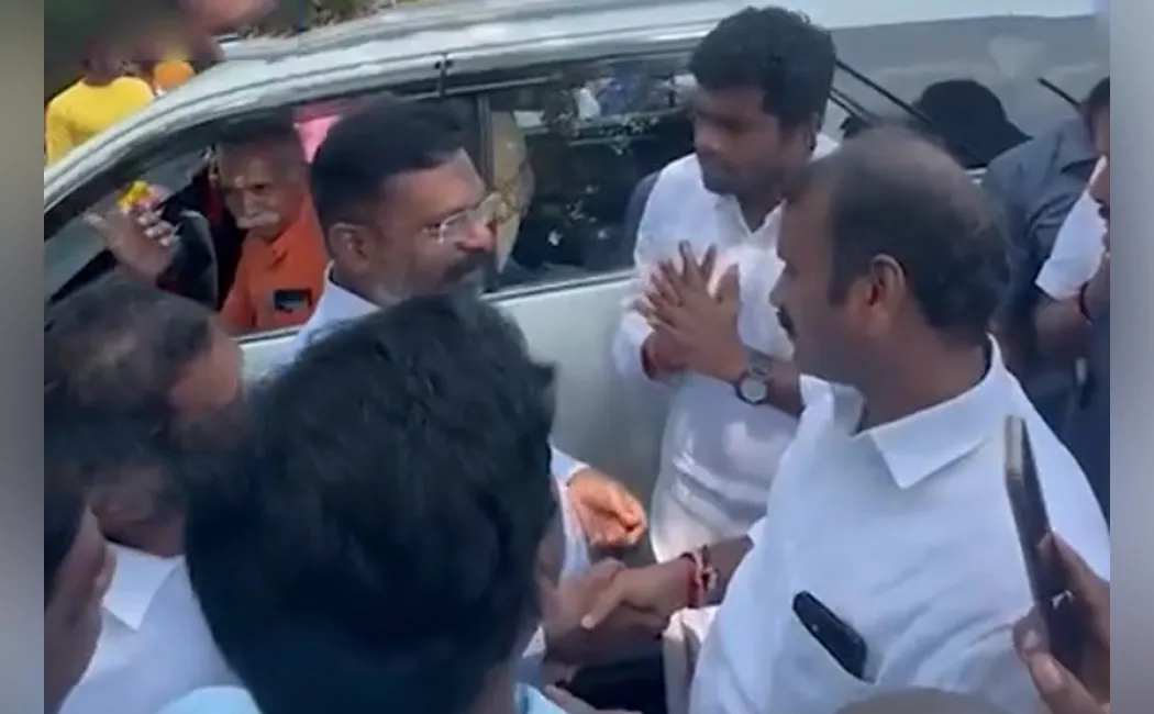 Annamalai Thirumavalavan sudden meeting melmaruvathur 