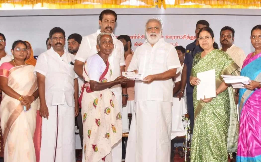 I. Periyasamy said there will be no homeless people in Dindigul district 