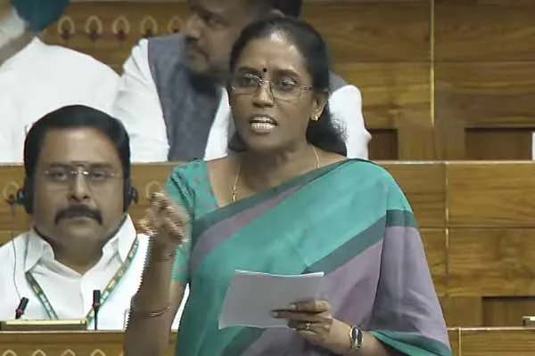 jothimani condemns for talking about Rahul Gandhi caste