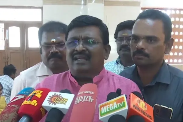 actor benjamin about trisha ex admk members issue 