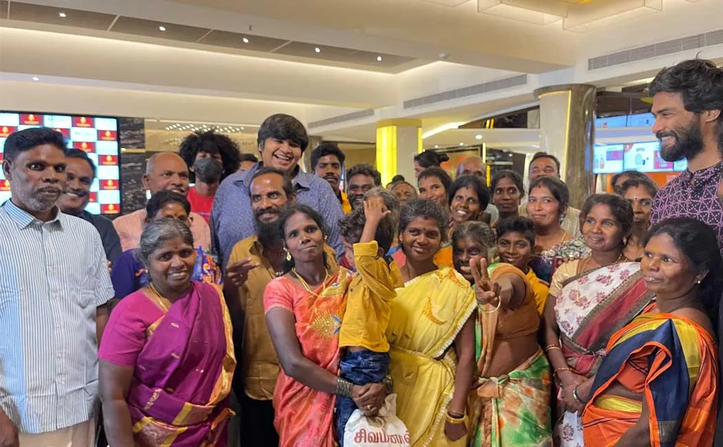karthik subburaj watched jigarthanda 2 with tribe peoples