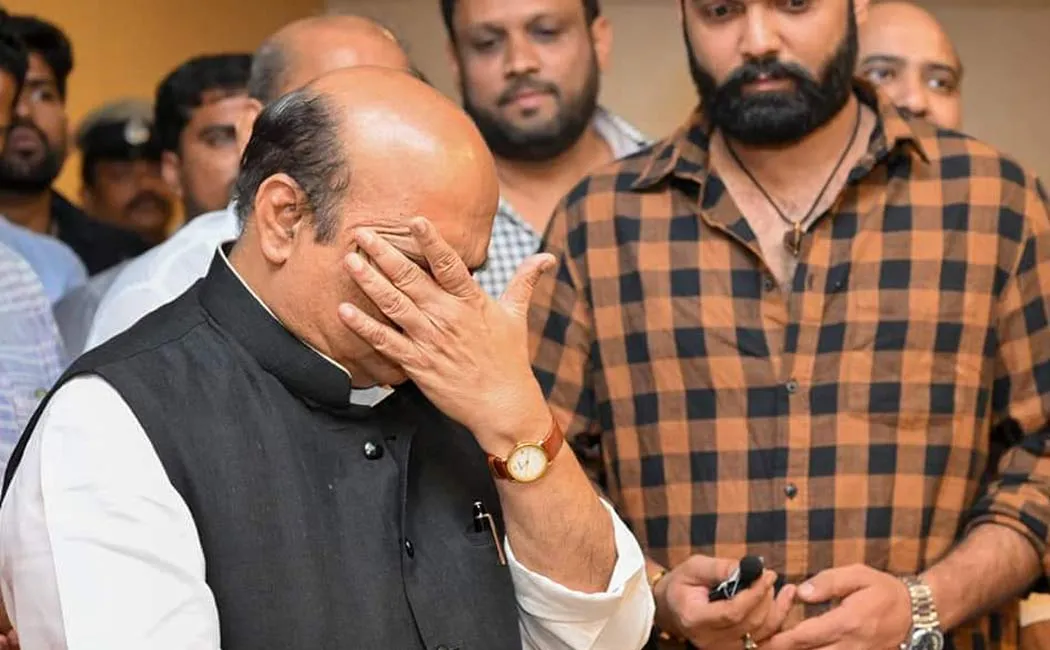 karnataka cm basavaraj bommai crying after watching 777 charlie film