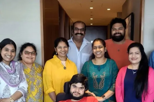 kanimozhi meets nepoleon 