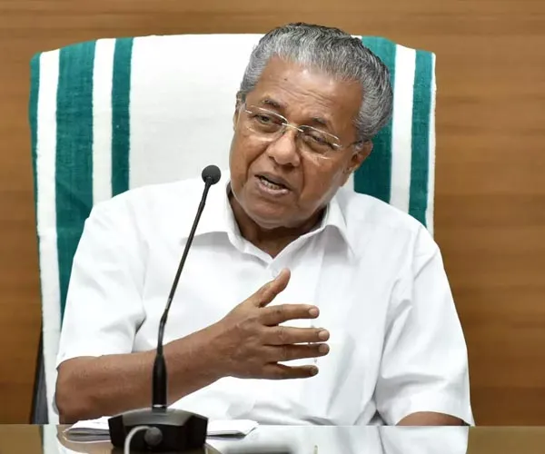 kerala governor Arif Mohammad Khan warns ministers