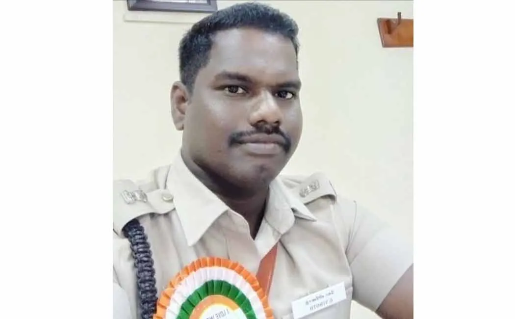  policeman was suspended for misbehaving with a prisoner  wife