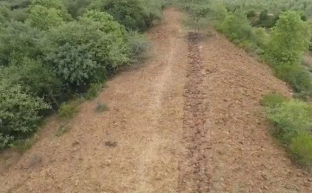 Excavation work has started on the wall of the Sangam Fort of Porpanaikottai