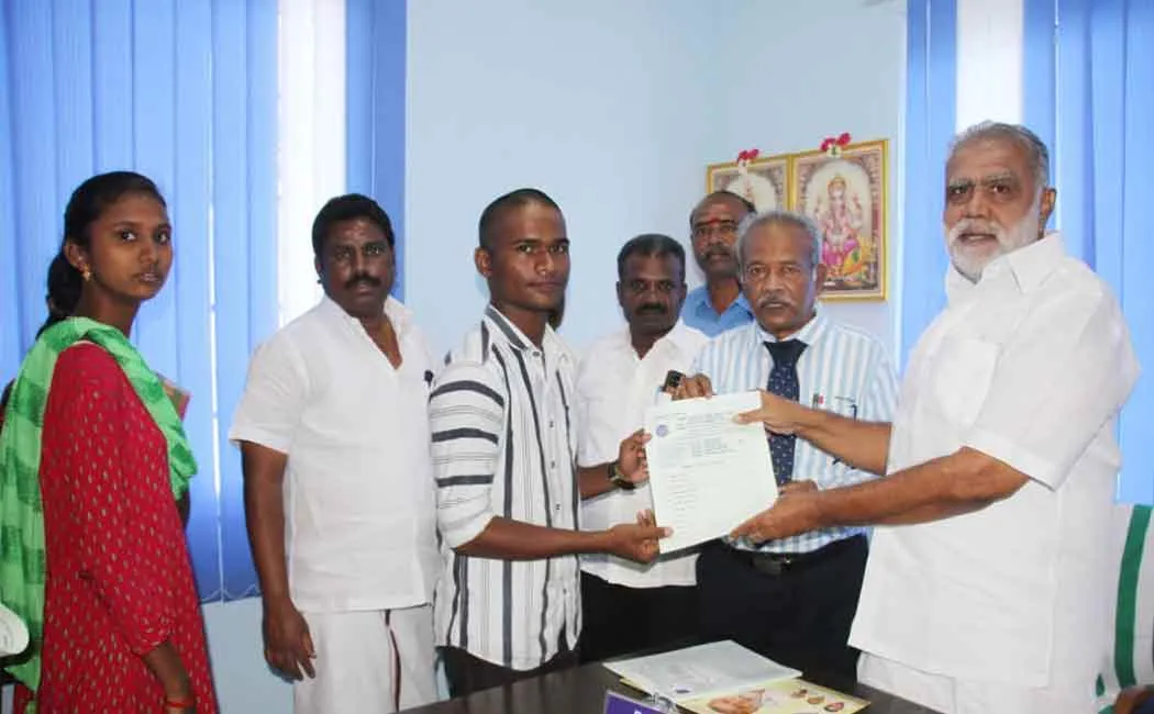 I. Periyasamy said that he will create a graduate student for every household