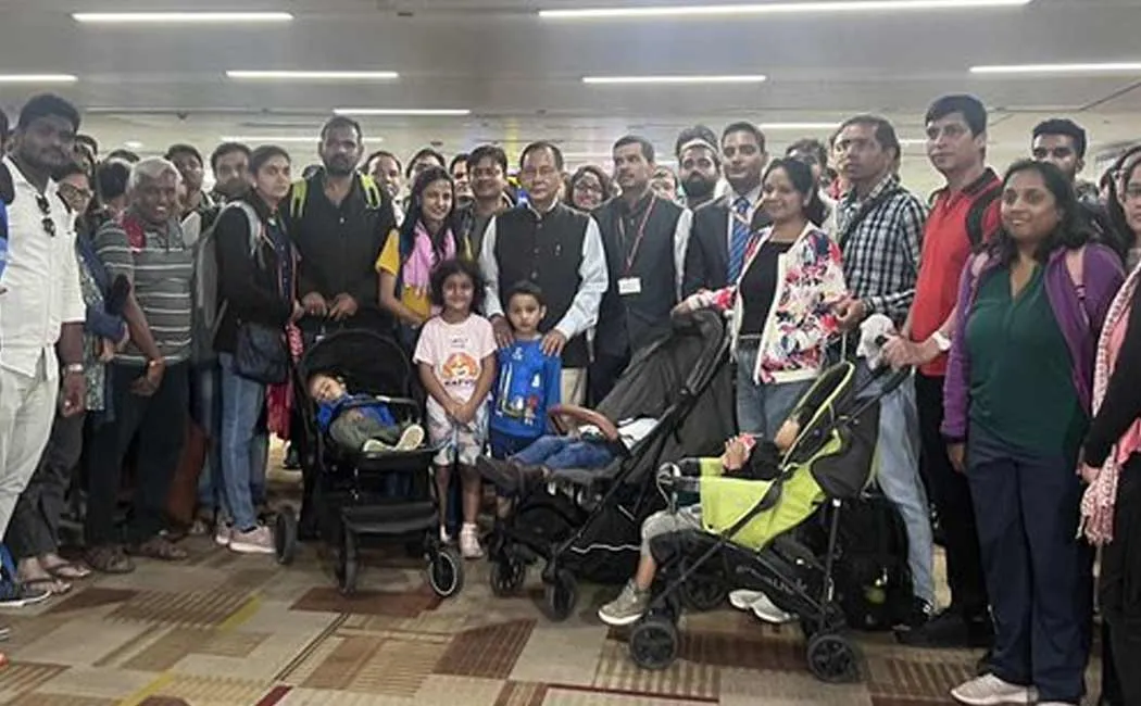 2nd flight from Israel arrives in Delhi!