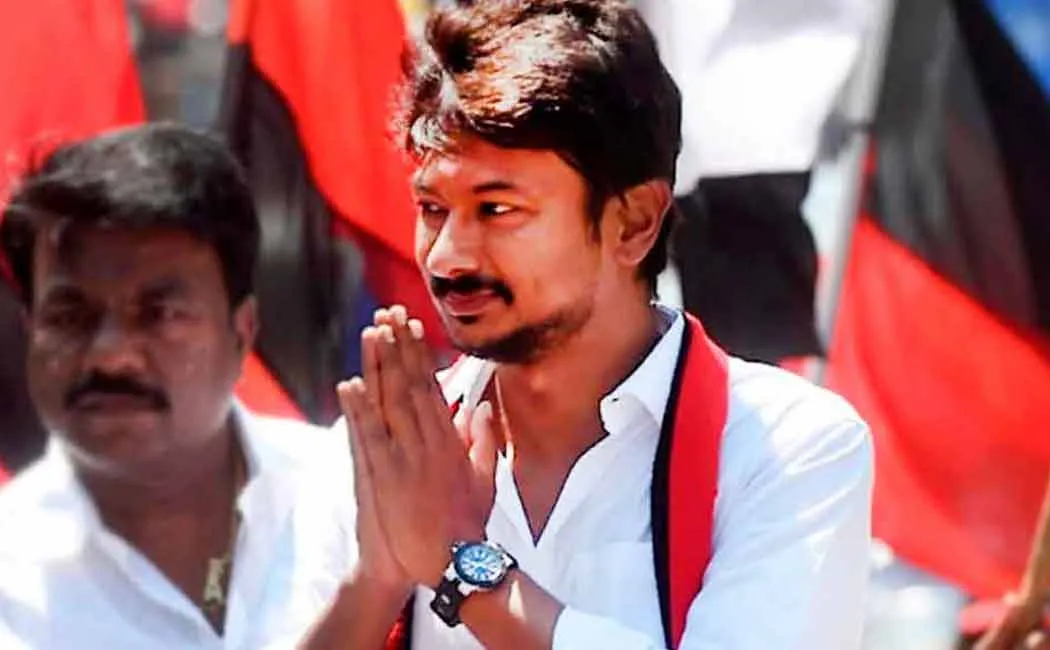  Minister Udhayanidhi gave award of money to senior DMK officials