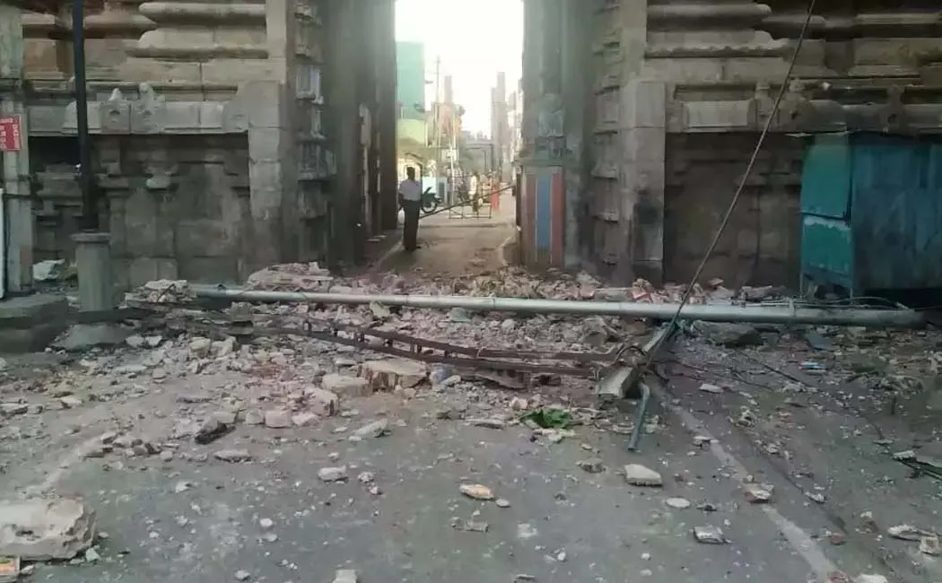 Tower wall of the collapsed Srirangam temple