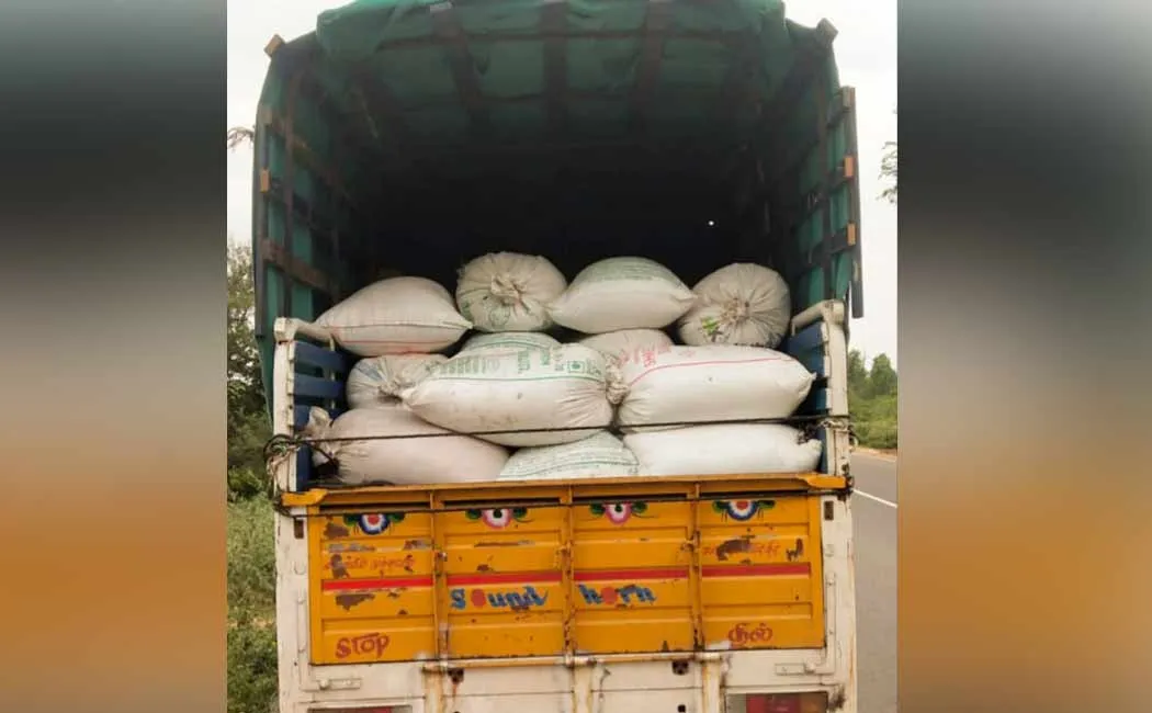 trichy Police seized 2,750 kg of ration rice and are investigating 