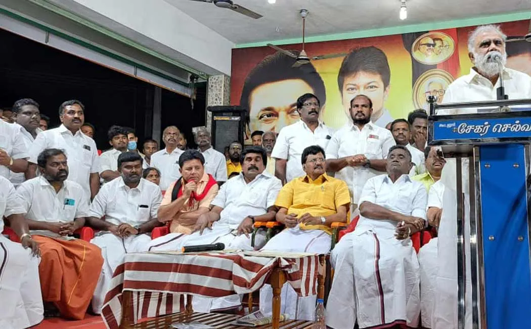 minister i periyasamy said One countryone language policy of BJP will not be taken