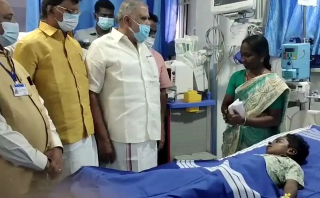 minister i periyasamy talk about theni car incident