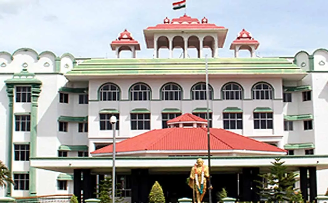  madurai High Court ordered that the fine should be used to buy books for kalaignar library
