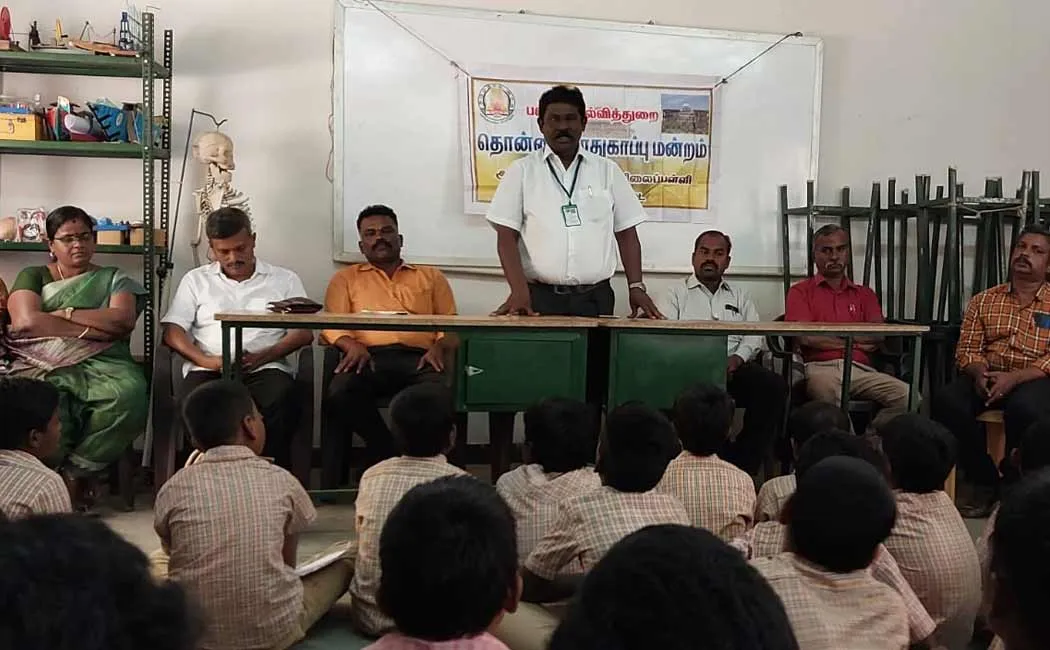 6th student written tamizhi