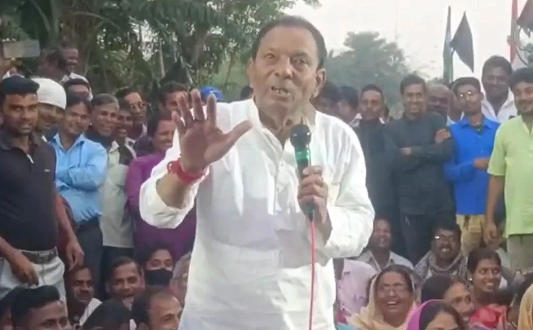 west bengal minister akhil giri comment president droupadi murmu look 