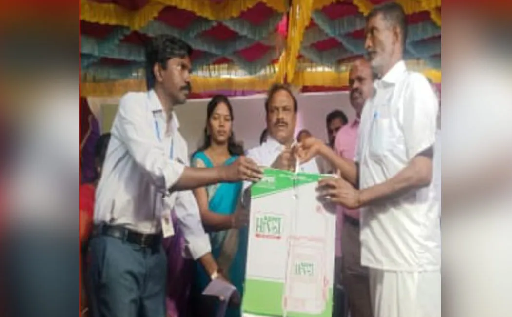 Minister ganesan who gave welfare assistance three crores