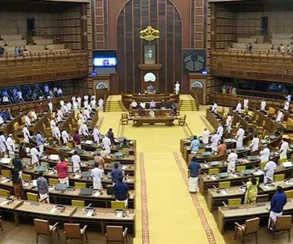 kerala governor Arif Mohammad Khan warns ministers