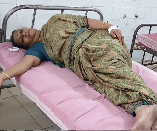 some people pushes medical shop Nagapattinam