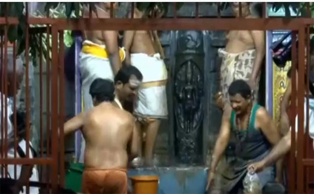 Maha Shivaratri festival in Shiva temples!
