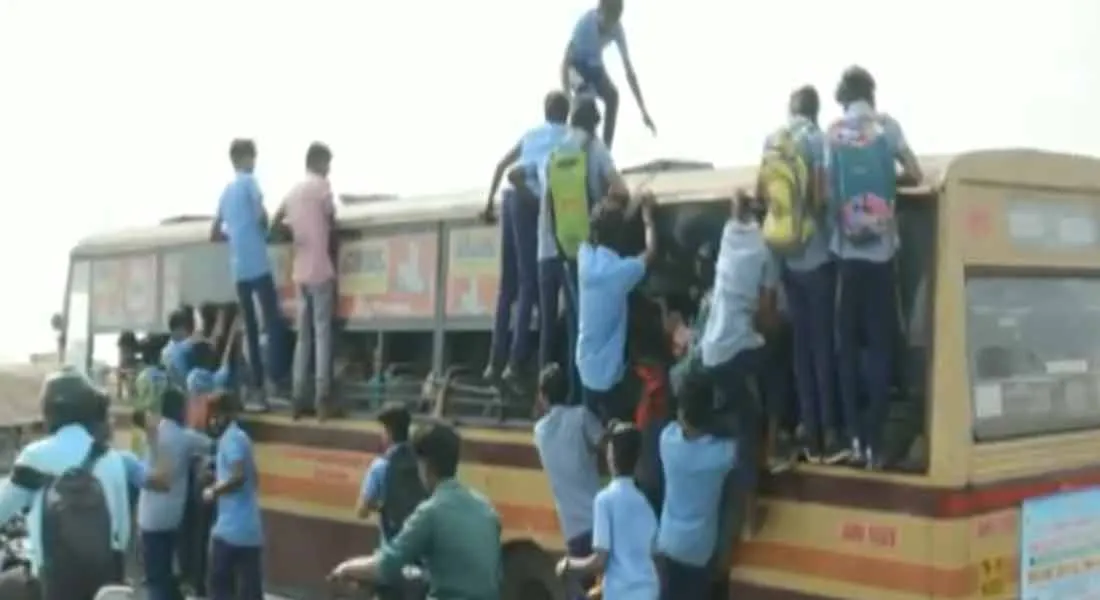 Infecting school students beyond college students'' bus day''