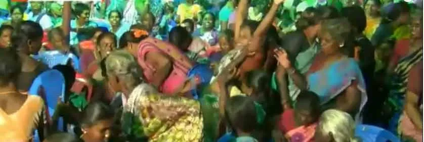 AMMAN SOND IN ADMK STAGE