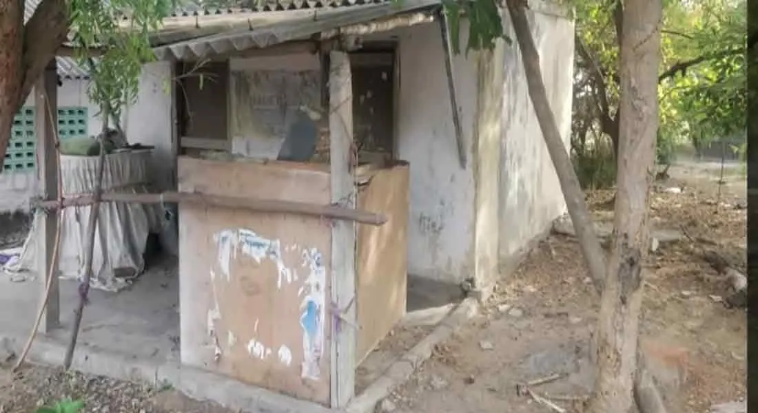 Fake Foundation 11 lakhs theft in chennai