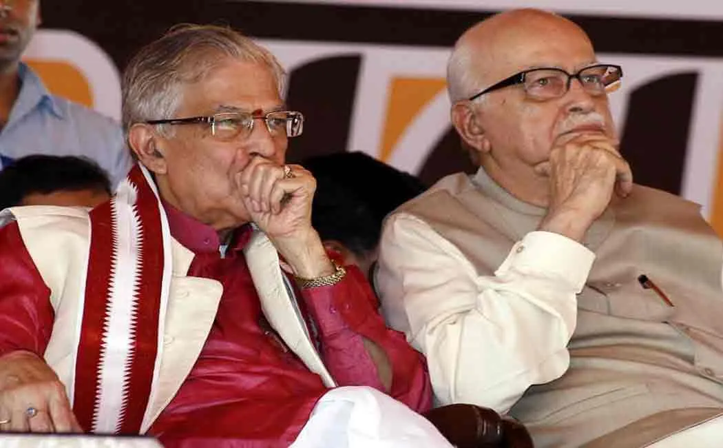 muralimanohar joshi meets adhvani at his home
