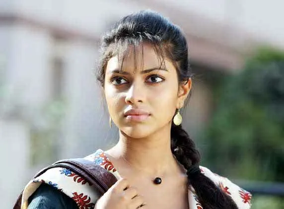  Amala Paul's complaint against director Suis Ganesan