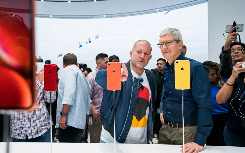APPLE COMPANY PRODUCT DESIGNER JONY IVE RESIGN SHOCK APPLE COMPANY