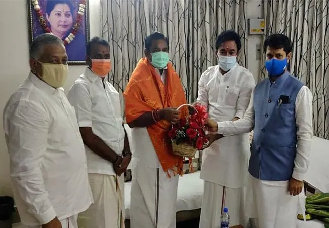 TN ASSEMBLY ELECTION ADMK AND BJP ALLIANCE AGREEMENT SIGNS  
