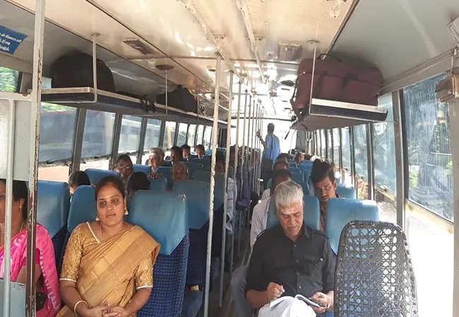PUDUCHERRY MINISTER TRAVEL IN GOVERNMENT BUS 