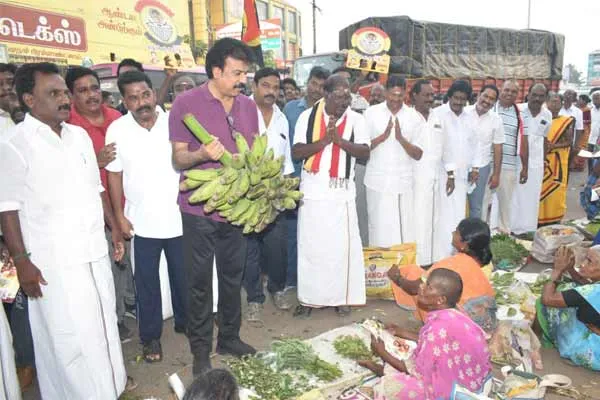 DMDK Treasurer Sudish Vote Collection at Cuddalore Farmers Market Area