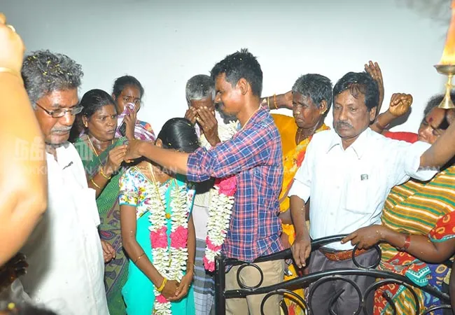  Woman talisman teacher in front of dead father's body TINDIVANAM DISTRICT