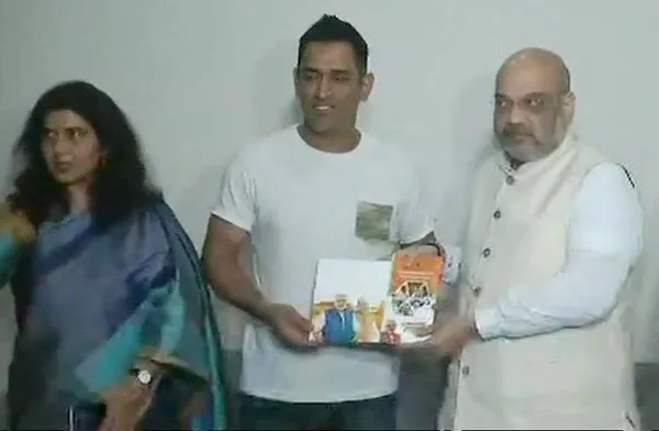 Dhoni_Amit_Shah