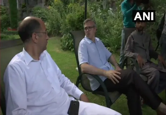 KASHMIR ISSUES JAMMU FORMER CM FAROOQ ABDULLAH RESIDENCE ALL PARTY MEETNG HELD ON TODAY EVEN 