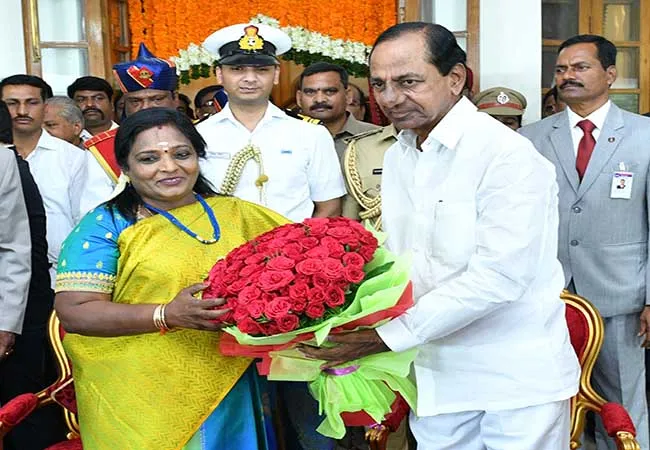 TELANGANA GOVERNOR ARRIVE AT DELHI MEET FOR PM