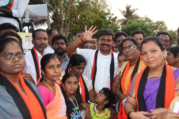 Soundarapandian MLA Propaganda in support of Arun Nehru.  