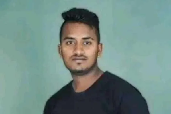  married woman has been stabbed by her ex-boyfriend
