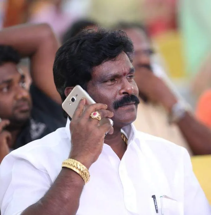  A letter threatening to AIADMK city secretary in ambur?