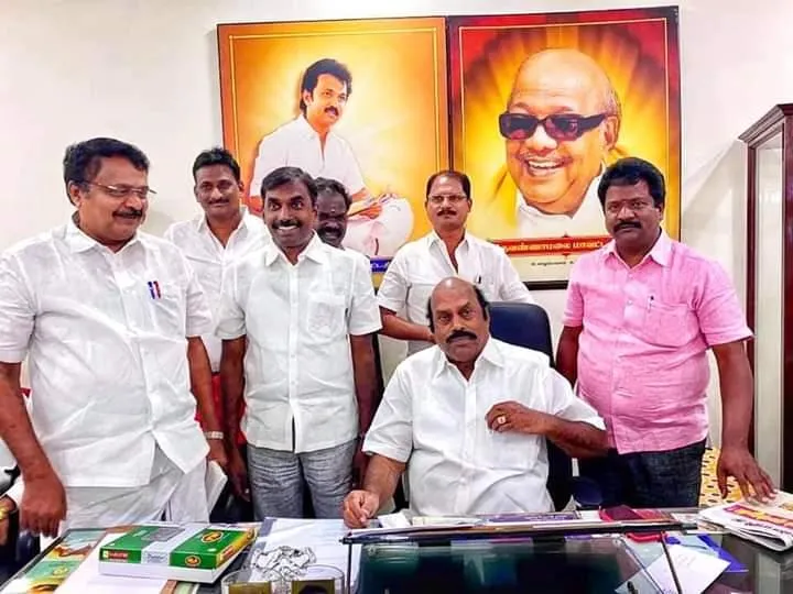AV Velu's son's birthday ... Praised as future MLA !!