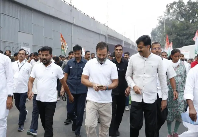 Durai Vaiko signed a handshake with Rahul Gandhi!