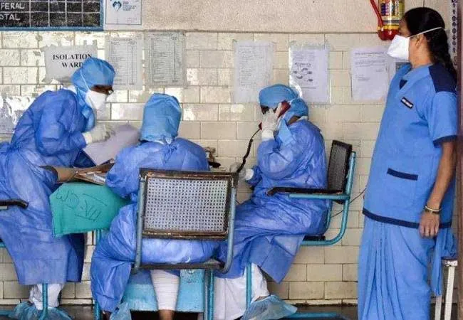 CORONAVIRUS INDIA 4 THOUSANDS MAHARASHTRA 