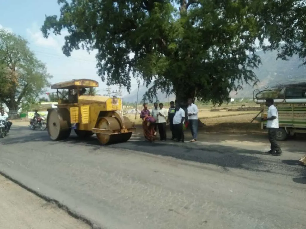  Sudden Roadwork - The ruling AIADMK government fears the PM's announcement?