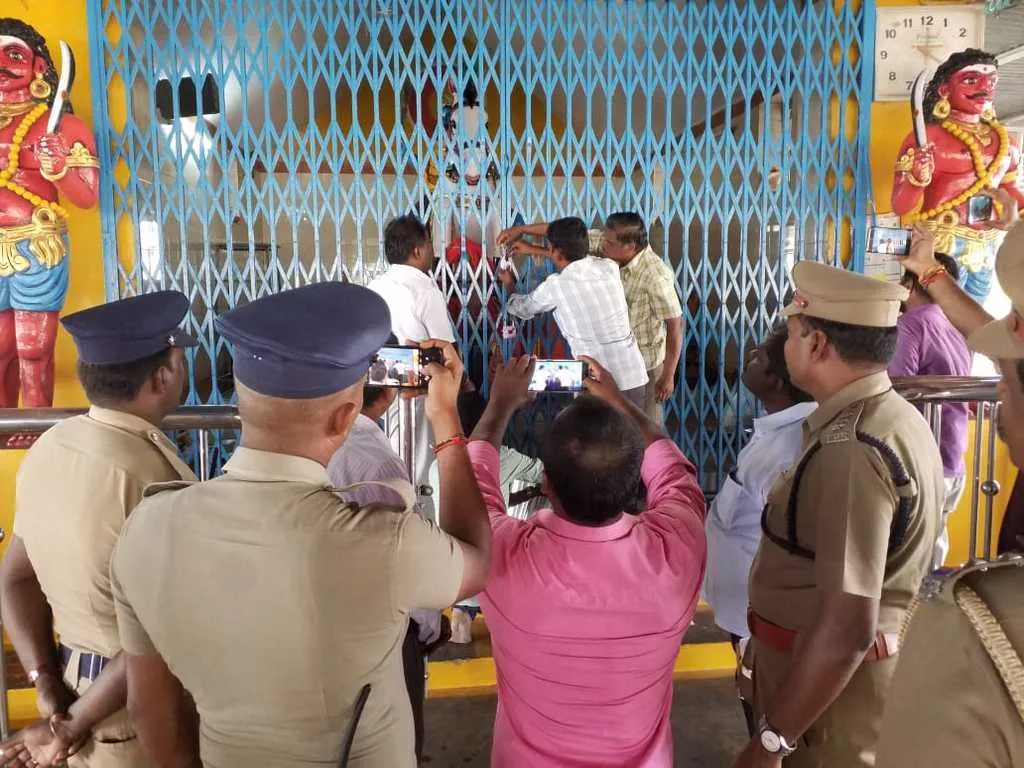 A collector sealed to a temple that was crushed incident 