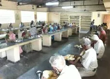 Thiruvaroor araneri lions club